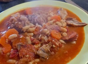 Foto de Feijoada de coelho