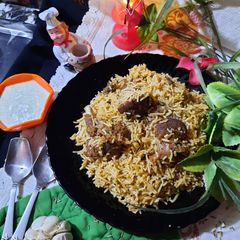 A picture of Beef yakhni pulao biryani.