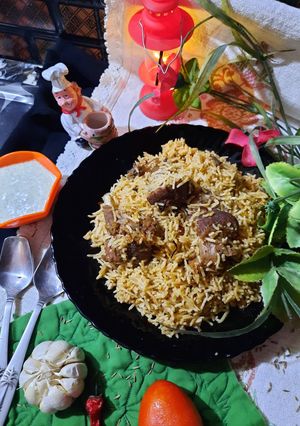 A picture of Beef yakhni pulao biryani.