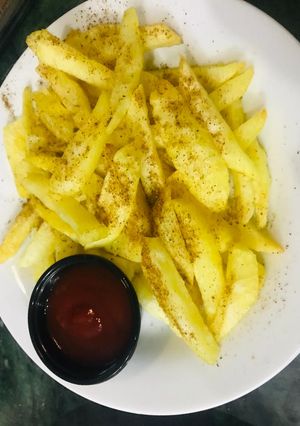 A picture of French fries.