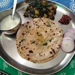 A picture of Palak roti.