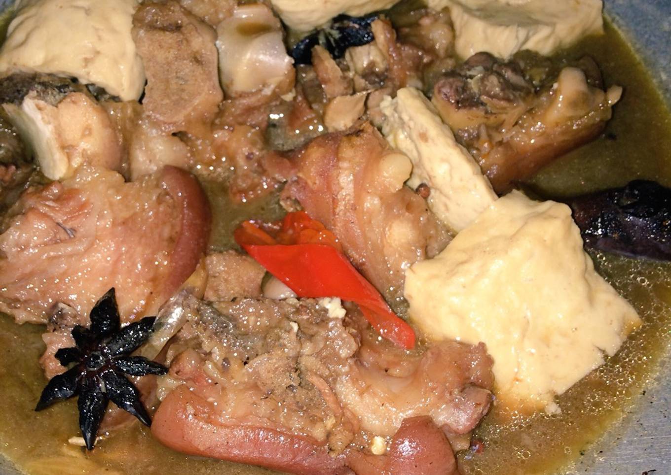 Angsio Kaki Babi & Tahu