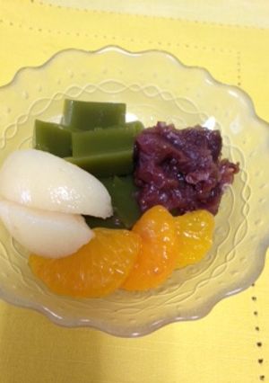 A picture of Green tea anmitsu sweet.