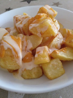 Una foto de Patatas bravas