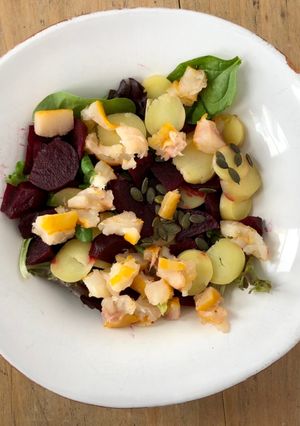 Une photo de Salade de pommes de terre au haddock