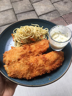 Foto resep Dori Crispy and Aglio Olio Spaghetti / Fish & Pasta with Tartar Sauce