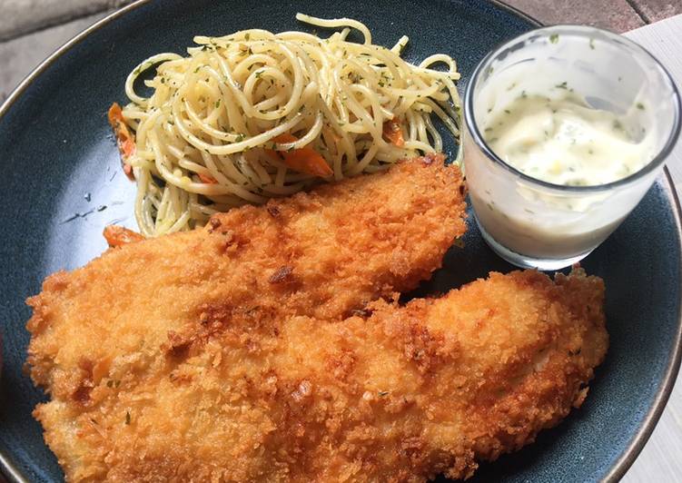 Dori Crispy and Aglio Olio Spaghetti / Fish & Pasta with Tartar Sauce