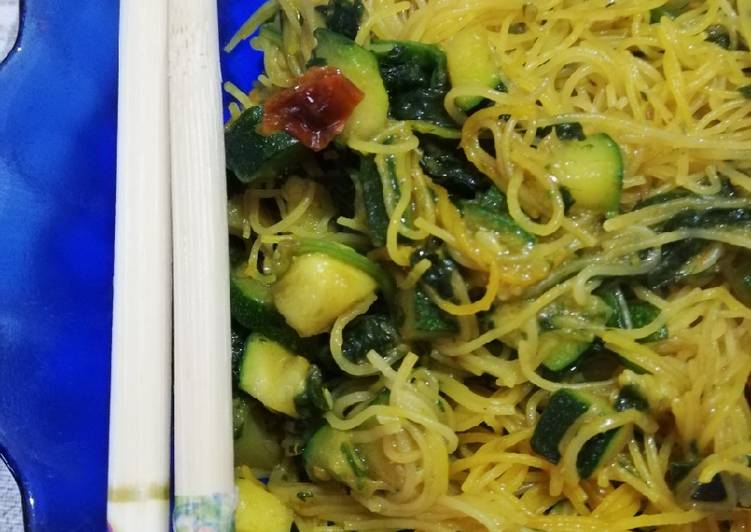 Vermicelli di Riso Veggie al Curry