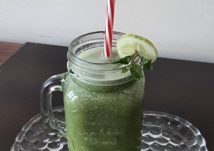 Simple Way to Make Perfect Cucumber mint lemonade