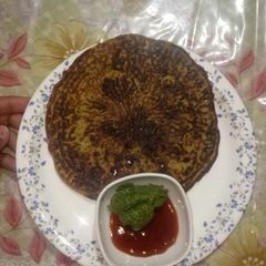 A picture of Oats Sprout Pudla.