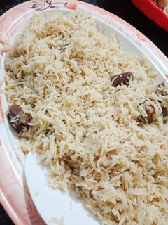 A picture of Mutton yakhni pulao.