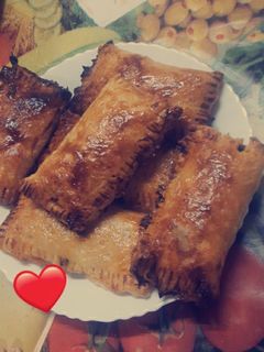 صورة لوصفة معجنات بالعجينة المورقة