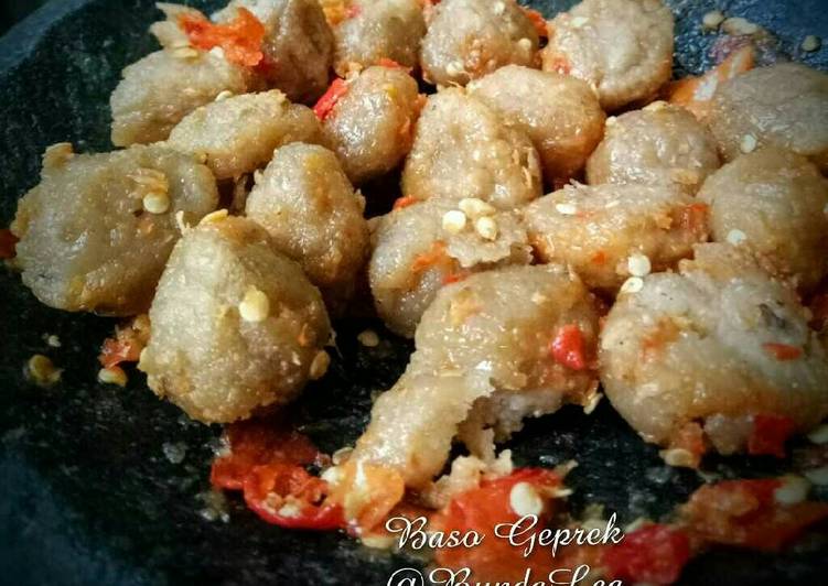 Resep Baso geprek sambal korek, Bikin Ngiler