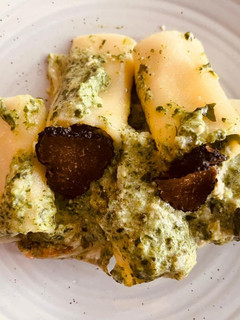 Una foto de Paccheri con ricotta, espinaca y langosta
