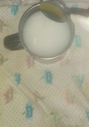 Una foto de Arroz con coco y mermelada de naranja