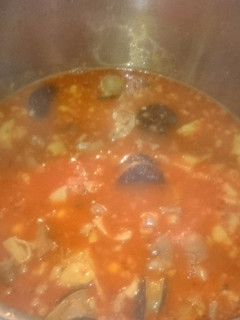 Una foto de Callos con garbanzos, con chorizos y morcilla
