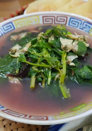 Hình của món Canh rau tạp tàng nấu nghêu.
