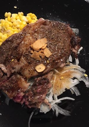รูปของ สเต็กเนื้อสไตล์ญี่ปุ่น (Japanese Steak)