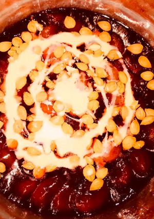A picture of Apricots custard dessert.