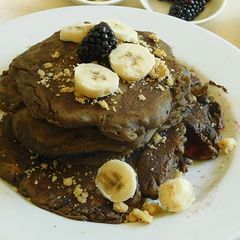 A picture of Black berry banana chocolate Pancake –Western treat reinvented.