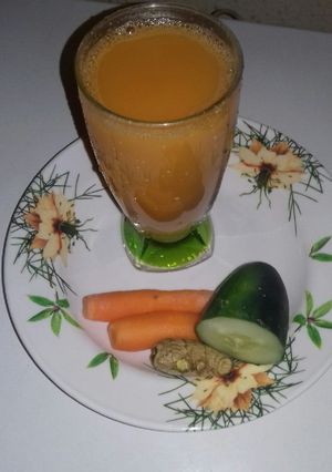 A picture of Carrot,cucumber n ginger drink.