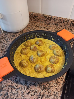 Una foto de Albóndigas de pavo al curry