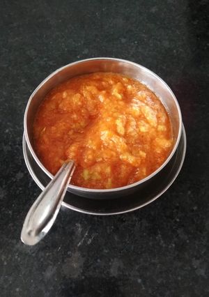 A picture of Keri ki khatti mithi chutney.