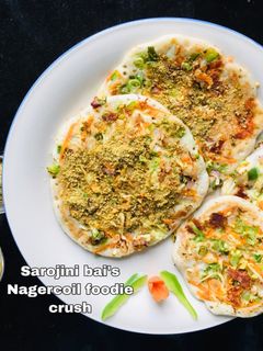 காய்கறி ஊத்தப்பம் / காய்கறி பிஸ்சா தோசை செய்முறை முக்கிய புகைப்படம்