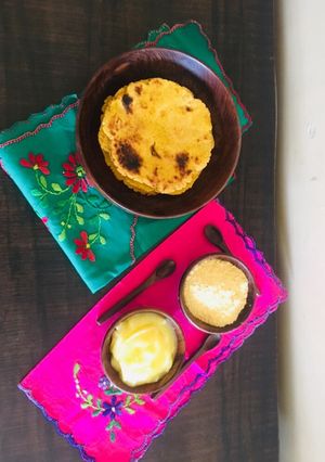 A picture of Cornmeal roti.