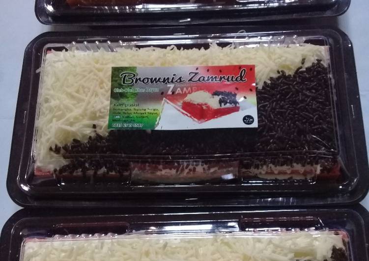 Brownies Zamrud (Brownies Semangka)