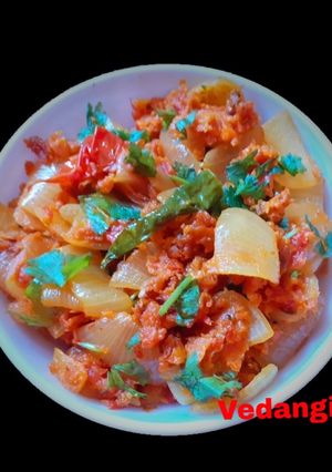 A picture of Pyaaz Besan Ki Sabzi.