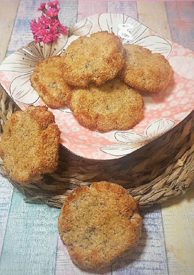 Una foto de Galletas de plátano y coco