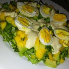 A picture of Mango/Avocado Salad.