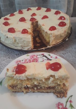 Una foto de Bizcochuelo relleno de dulce de leche