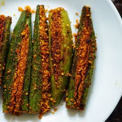 A picture of Maharashtrian Bharli Bhindi.