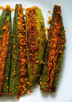 A picture of Maharashtrian Bharli Bhindi.