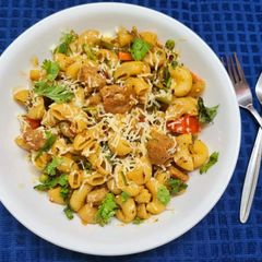 A picture of Cheesy Veg Soya Macaroni Pasta.