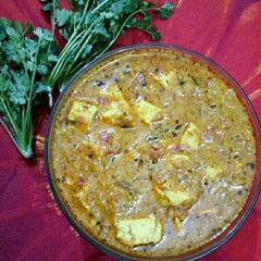 A picture of Malai paneer.