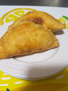 Una foto de Empanada Queso palmito aceituna