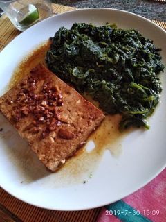 Una foto de Tofu marinado a la plancha