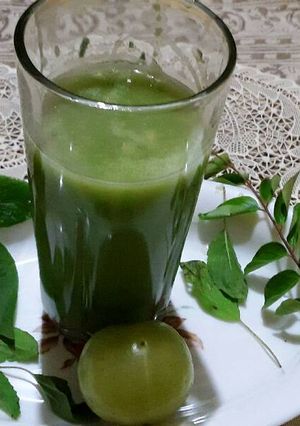 A picture of Bael leaf juice (Bilipatra juice).