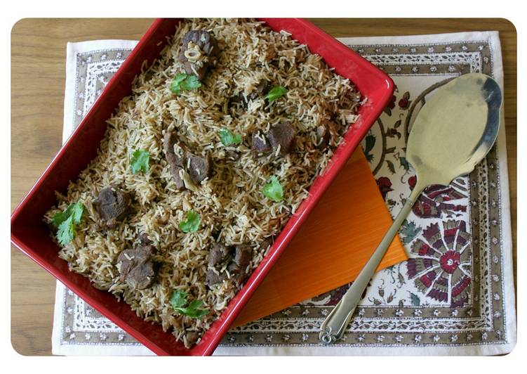 Mutton Pulao - Pakistani Style Spice Infused Mutton Pulao