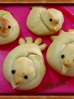 A picture of Halloween Birds.