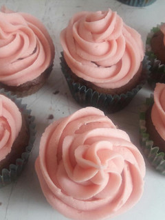 Una foto de Cup-cakes de chocolate con buttercream
