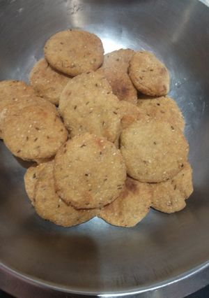 ચાપડી (Chapdi Recipe In Gujarati) રેસીપી મુખ્ય ફોટો