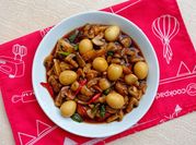 Gambar jamur kancing telur puyuh