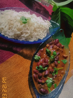 A picture of Rajma chawal.