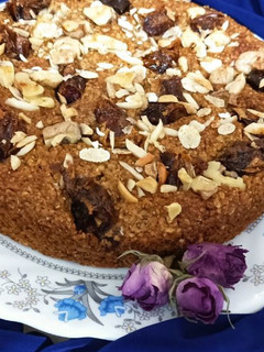 عکسی از دستور کیک ارگانیک خرمایی