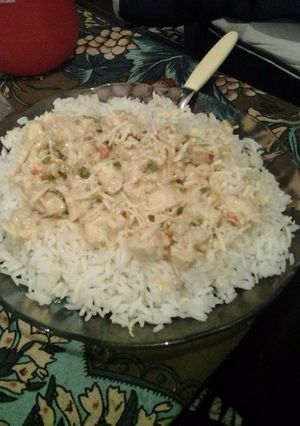 Una foto de Strogonoff de pollo con champiñones