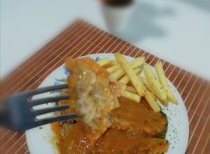 Foto principal de Lengua en salsa